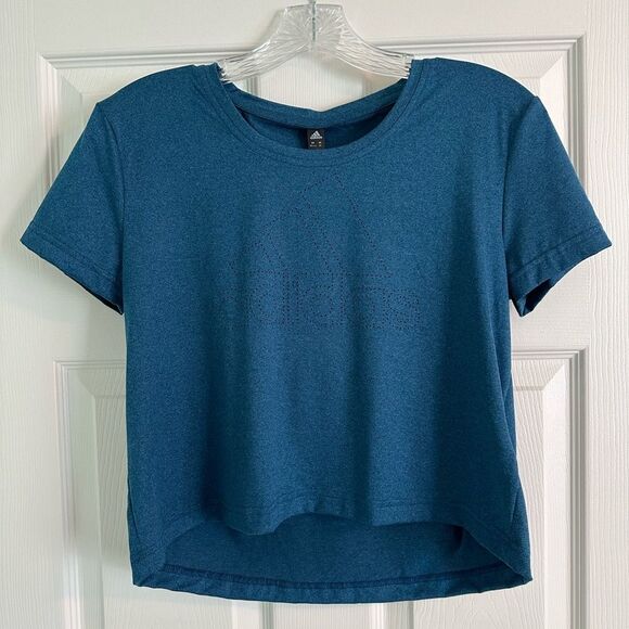 ADIDAS *NWT* logo cropped workout shirt (XS) - Picture 1 of 4